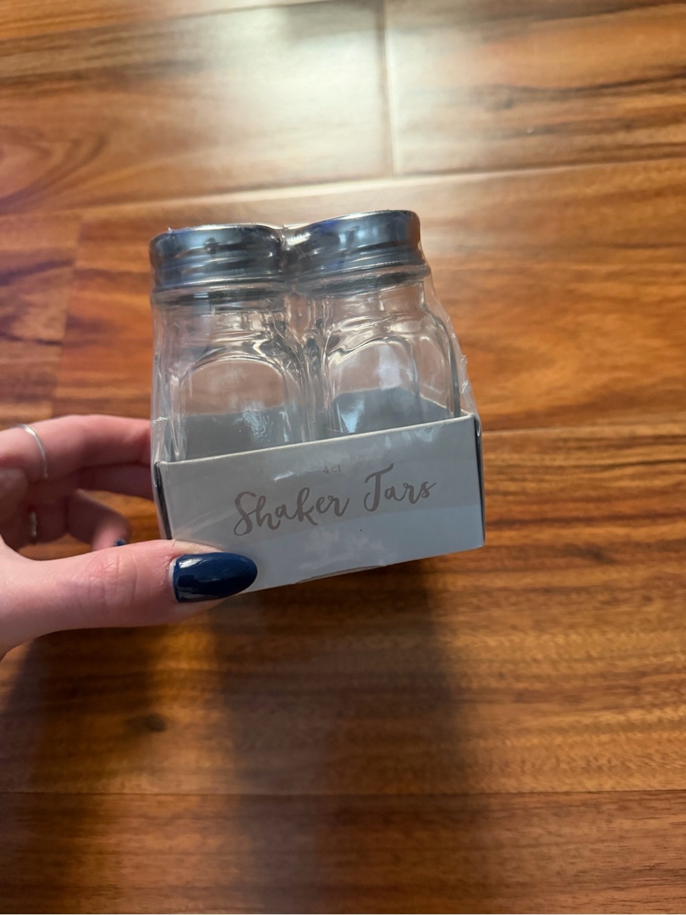 Shaker Jars Set of 4 - Clear Glass with Silver Lids